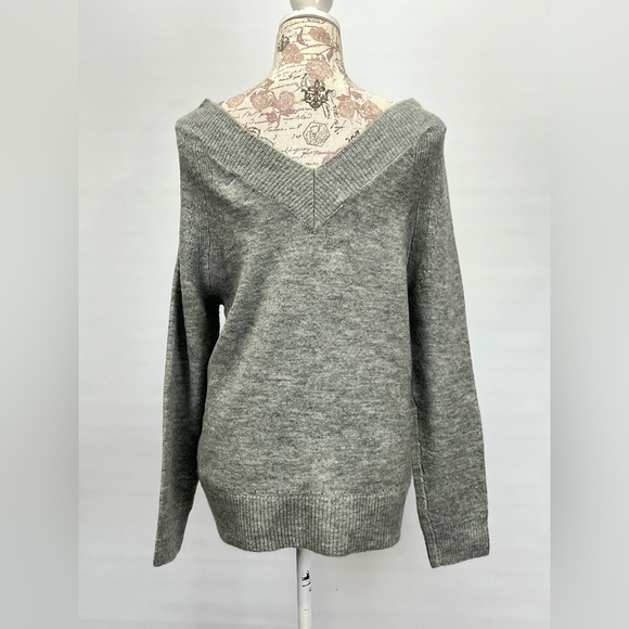 PEYTON‎ JENSEN Gray double V neck sweater size S - Picture 6 of 13